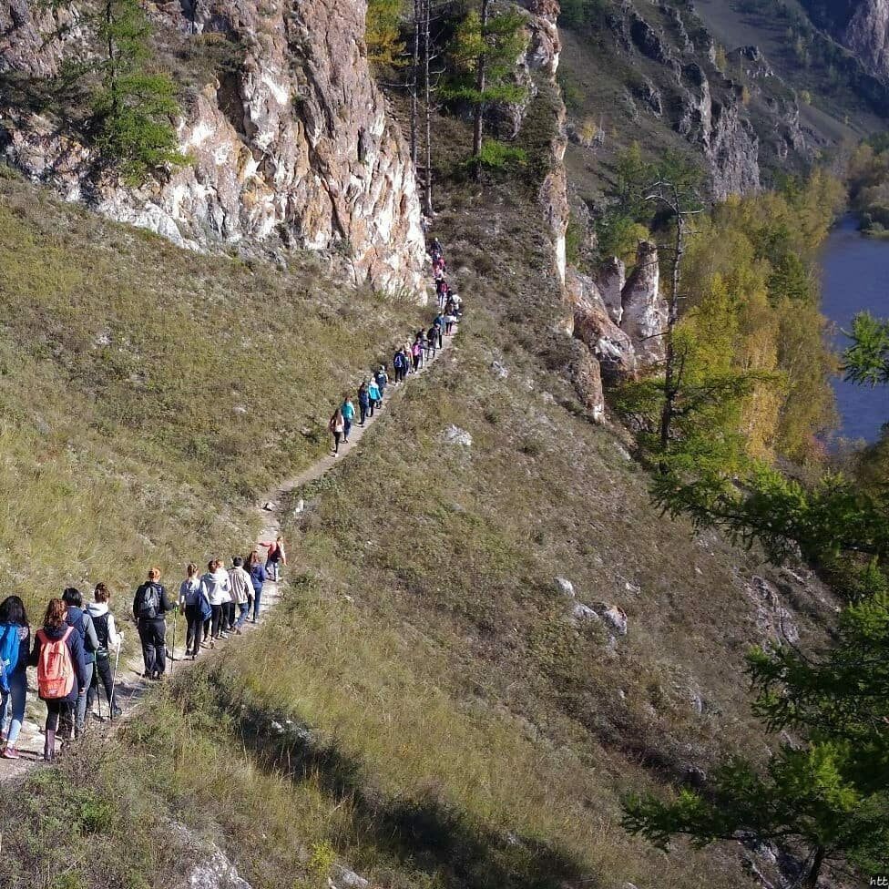 Лагерь в Хакасии в горах